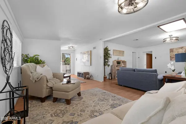 8906 E OLIVE Lane N, Sun Lakes, AZ 85248