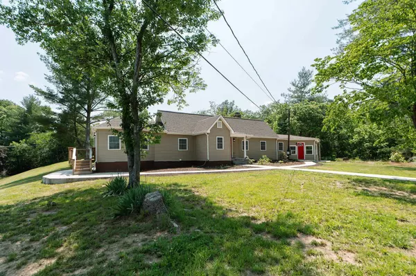 2003 RINACAS CORNER RD, Shenandoah, VA 22849