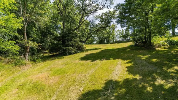 2003 RINACAS CORNER RD, Shenandoah, VA 22849