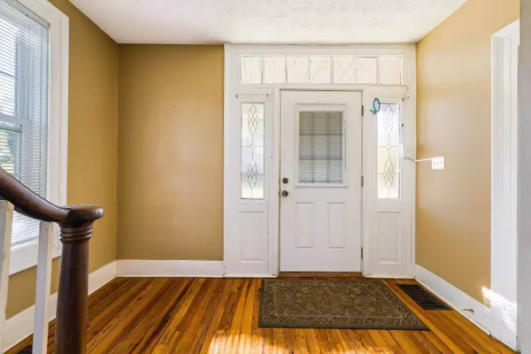 805 SUDBURY ST, Staunton, VA 24401