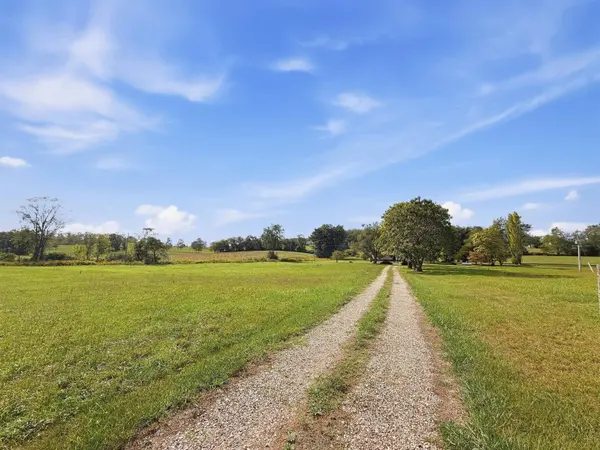1593 OLD PROVIDENCE RD, Raphine, VA 24472