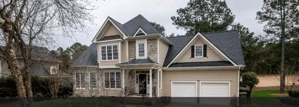 feature image of  Thinking About Selling Your Home? How to Choose an Agent You Can Trust