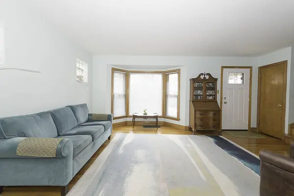 3622 N Pontiac AVE, Chicago, IL 60634