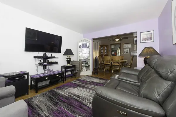 3529 N Nora AVE, Chicago, IL 60634