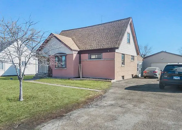 809 N Wolf RD, Melrose Park, IL 60164