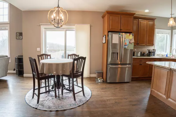 6957 E Wildwood Road, Stillman Valley, IL 61084