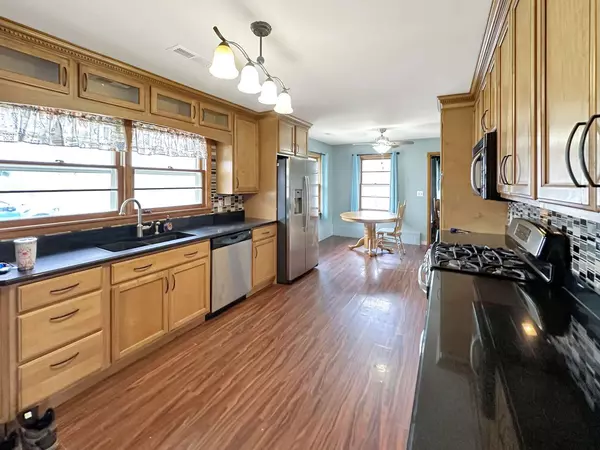 1025 W Lincoln Avenue, Belvidere, IL 61008