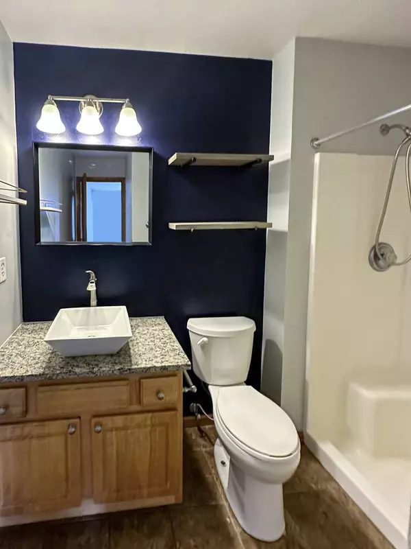 7672 Creek Bend #9, Rockford, IL 61114