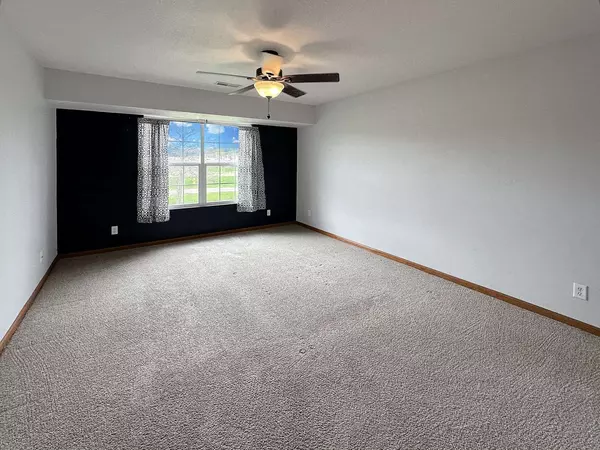 7672 Creek Bend #9, Rockford, IL 61114