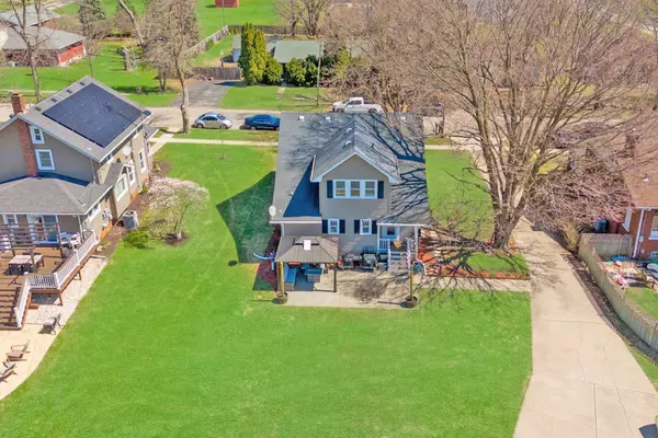 406 Pacific Street, Monroe Center, IL 61052