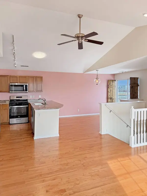 7422 Chucks Way, Loves Park, IL 61111