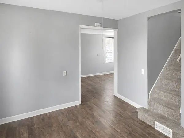 603 W Main ST, Cary, IL 60013