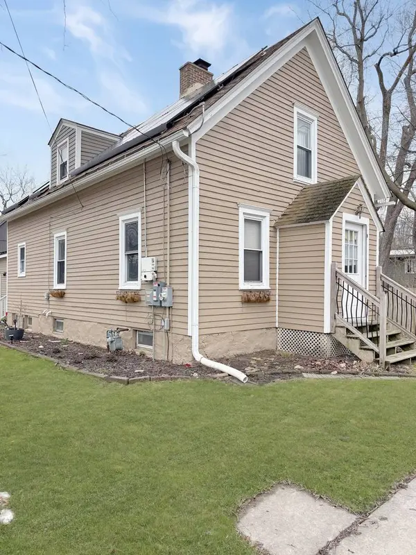 603 W Main ST, Cary, IL 60013