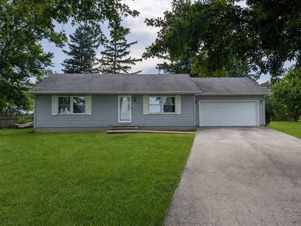 315 S Woodlawn RD
