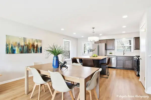 410 W Mueller Street, Arlington Heights, IL 60004