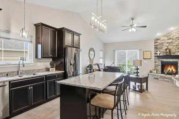 671 Tindalls Nest, Twin Lakes, WI 53181