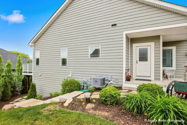 671 Tindalls Nest, Twin Lakes, WI 53181