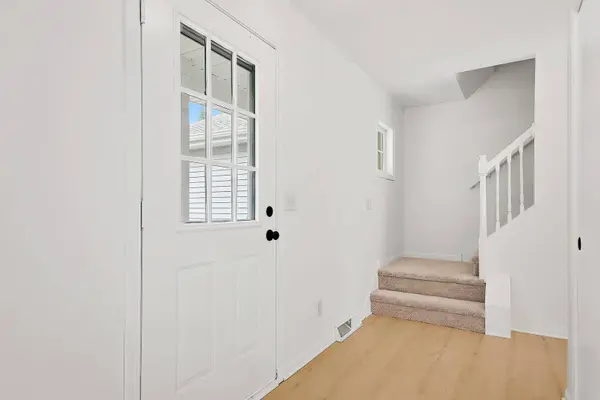 4025 Stormy DR, Kansasville, WI 53139
