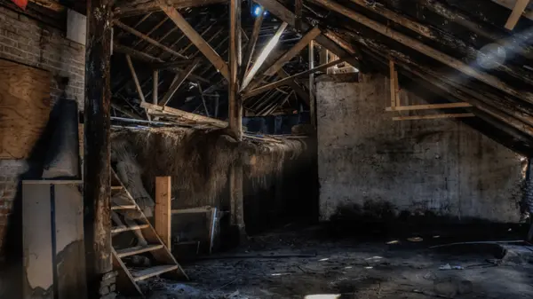 What Gives Buyers the Creeps: 7 Red Flags That Can Kill a Sale