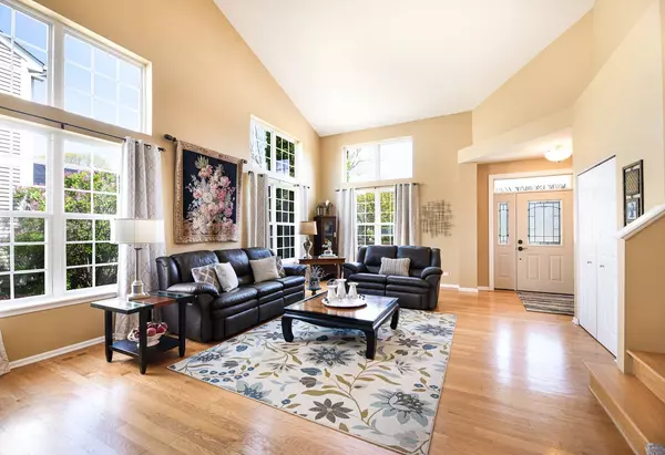 1504 Arlington Lane, Gurnee, IL 60031