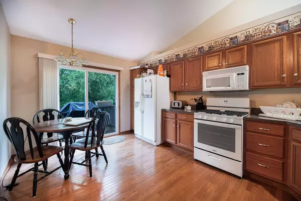 1027 Fairway Drive #1207, Fox Lake, IL 60020