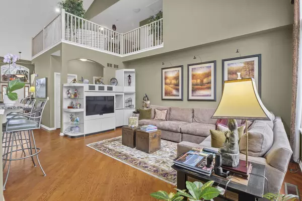 4349 Exeter Lane, Northbrook, IL 60062