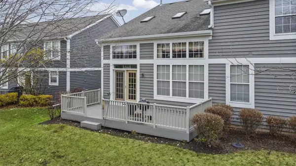 4349 Exeter Lane, Northbrook, IL 60062