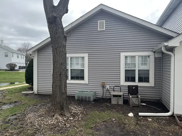 443 N Lake Shore Drive, Palatine, IL 60067