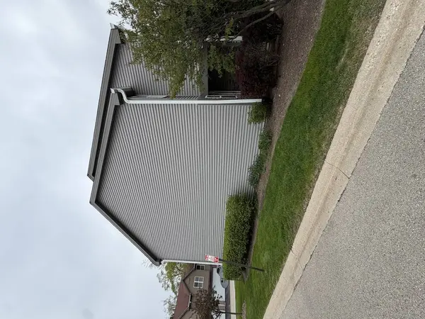 714 E Whispering Oaks Drive, Palatine, IL 60074