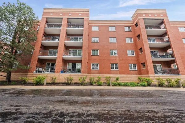 59 S Hale Street #103, Palatine, IL 60067