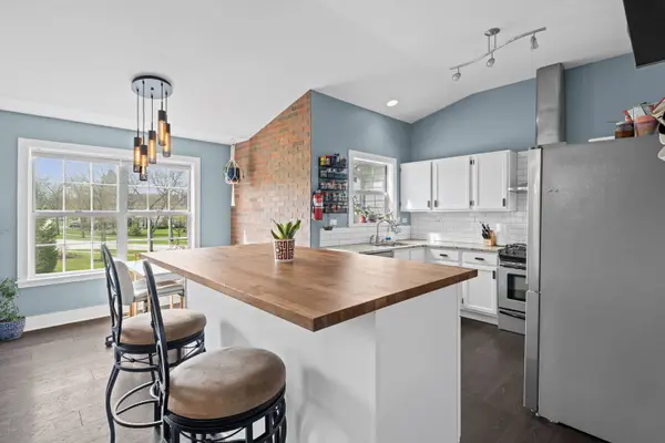 648 Portage Court #648, Vernon Hills, IL 60061