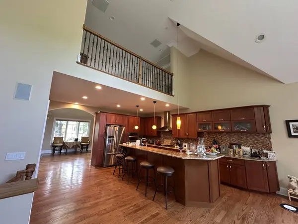 805 N Maple ST, Prospect Heights, IL 60070