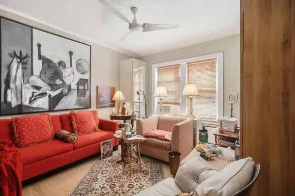 826 Judson AVE #2, Evanston, IL 60202