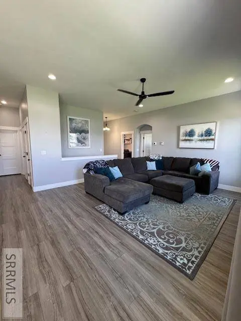 1548 Ernest Drive, Idaho Falls, ID 83402