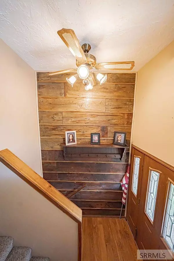 13733 115 E, Idaho Falls, ID 83401