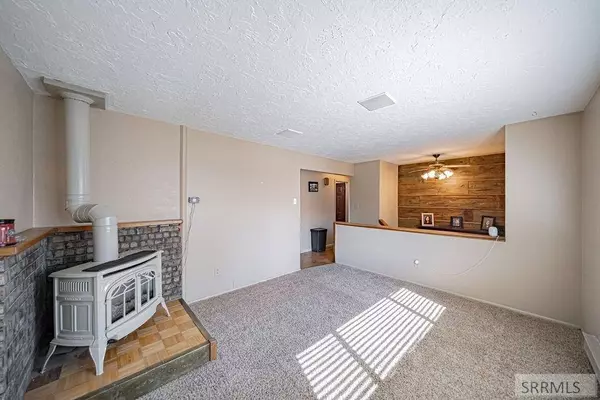 13733 115 E, Idaho Falls, ID 83401