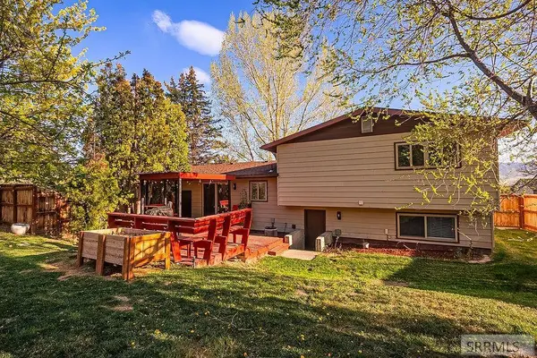 1634 Glacier Street, Pocatello, ID 83201