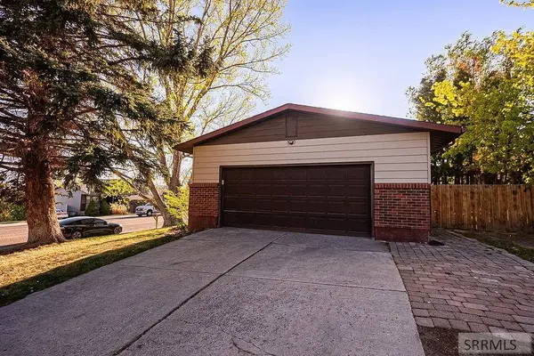 1634 Glacier Street, Pocatello, ID 83201