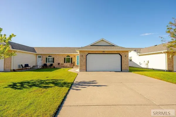 2915 Chasewood Drive, Ammon, ID 83406