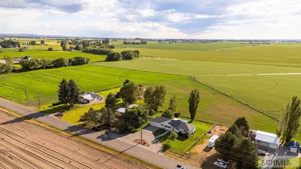1368 N 1100 E, Shelley, ID 83274