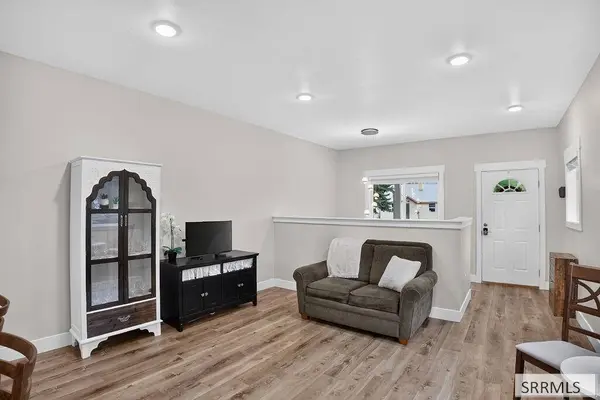 1140 Bingham Avenue, Idaho Falls, ID 83402