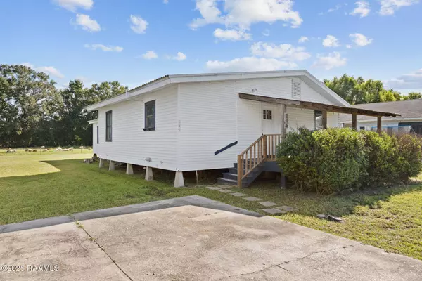 116 Rougeau RD, Lafayette, LA 70508