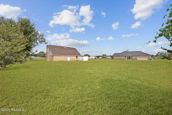 1022 Leo ST, St. Martinville, LA 70582