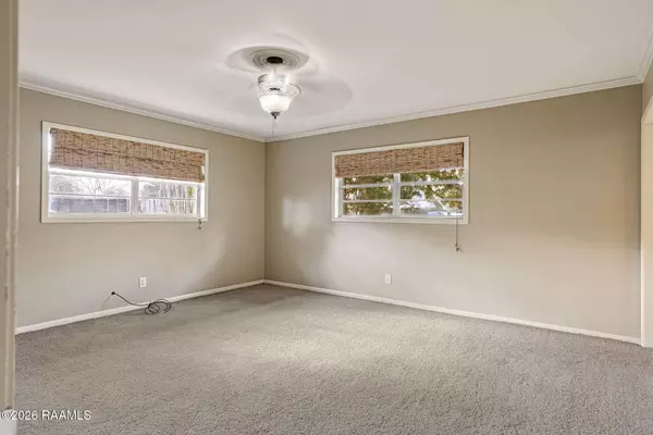 1203 Jeanne ST, Lafayette, LA 70506