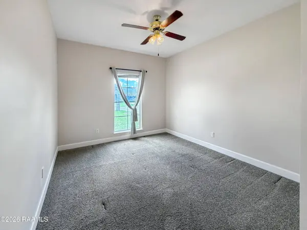 108 Pathway LN, Lafayette, LA 70506