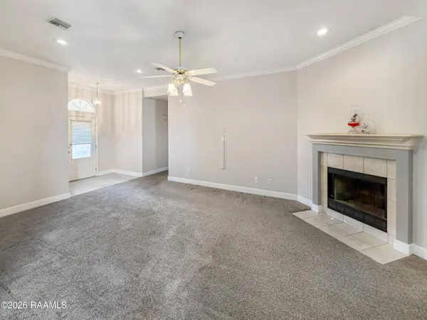 108 Pathway LN, Lafayette, LA 70506
