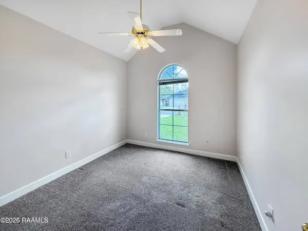 108 Pathway LN, Lafayette, LA 70506