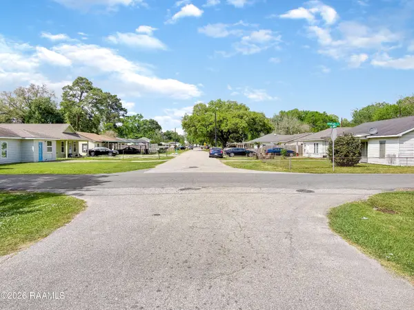 300 Doc Duhon ST, Lafayette, LA 70501