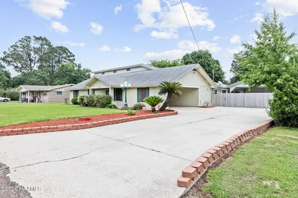 112 Saint Bernadette DR, Lafayette, LA 70507