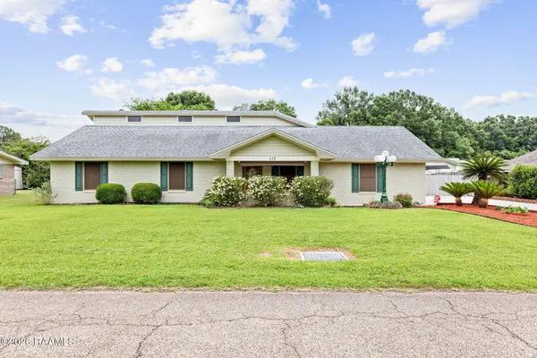 112 Saint Bernadette DR, Lafayette, LA 70507